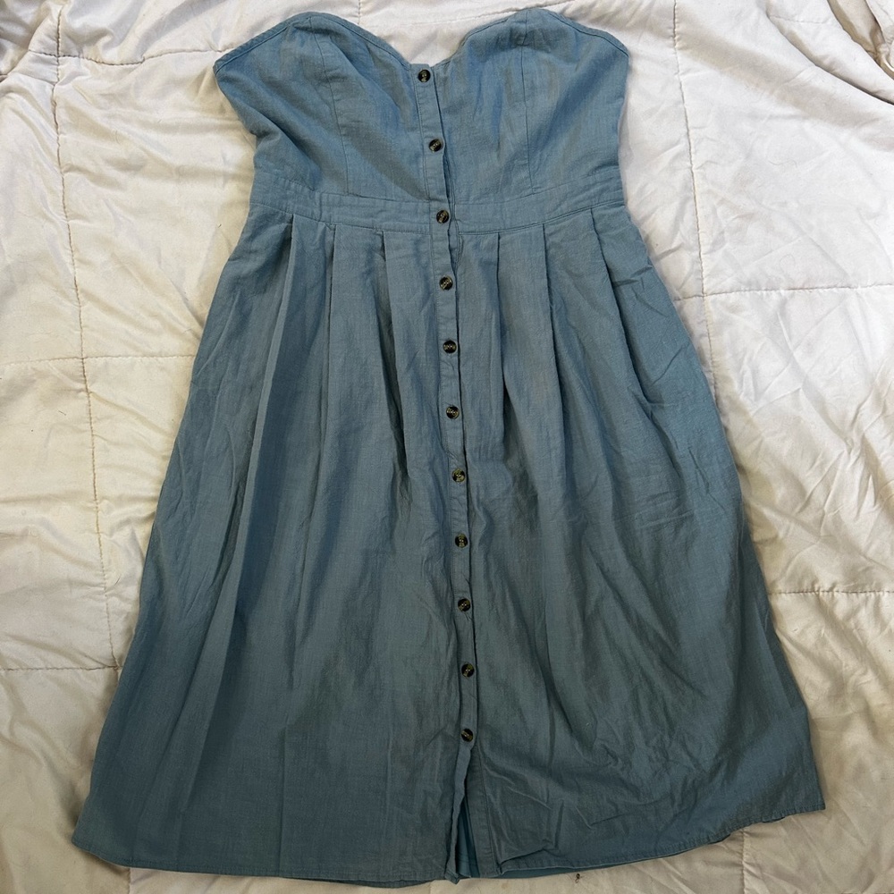 Lulu's Blue Pleated Sleeveless Midi Dress